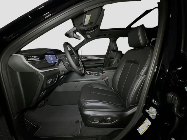 New 2025 Jeep Grand Cherokee Limited w/ Luxury Tech Group II image 14