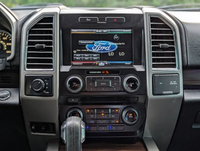 Used 2015 Ford F150 Lariat w/ Equipment Group 501A Mid AWD/4WD image 16