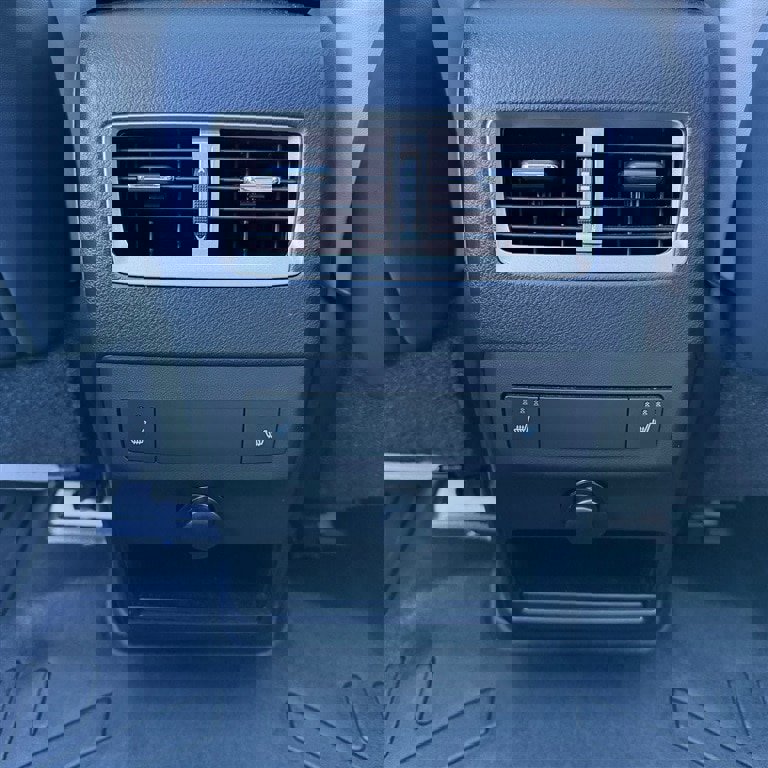 Used 2017 Lexus RX 450h AWD image 15