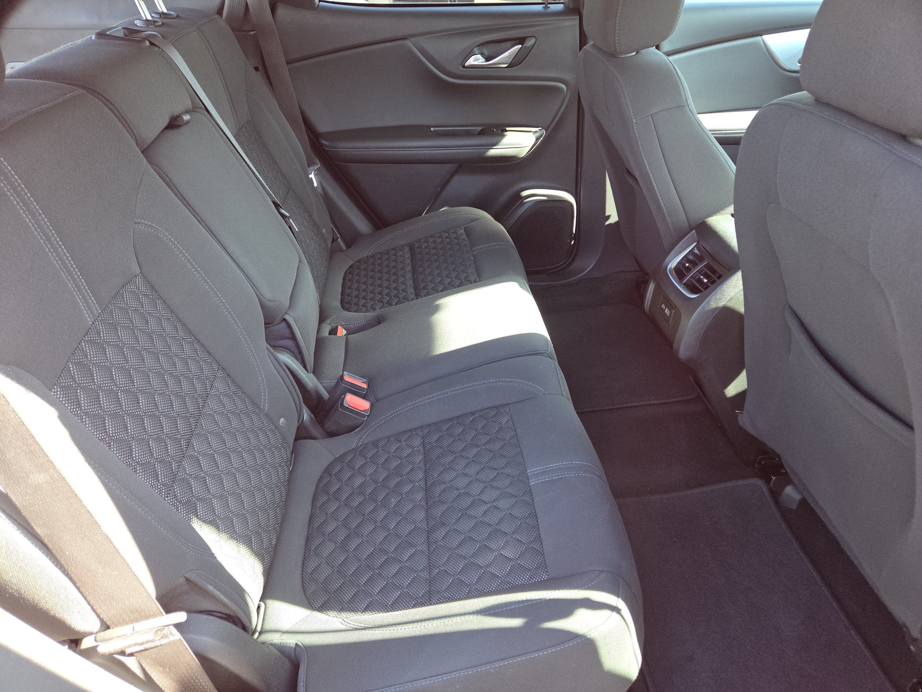 Used 2021 Chevrolet Blazer LT AWD/4WD image 28