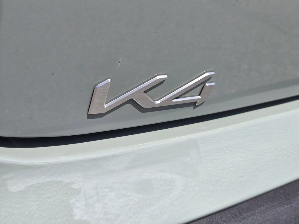 Certified 2025 Kia K4 GT-Line Turbo FWD image 12