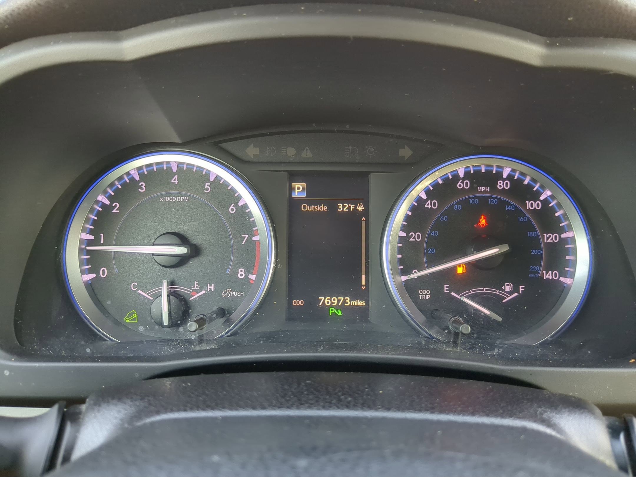 Used 2018 Toyota Highlander Limited Platinum image 16