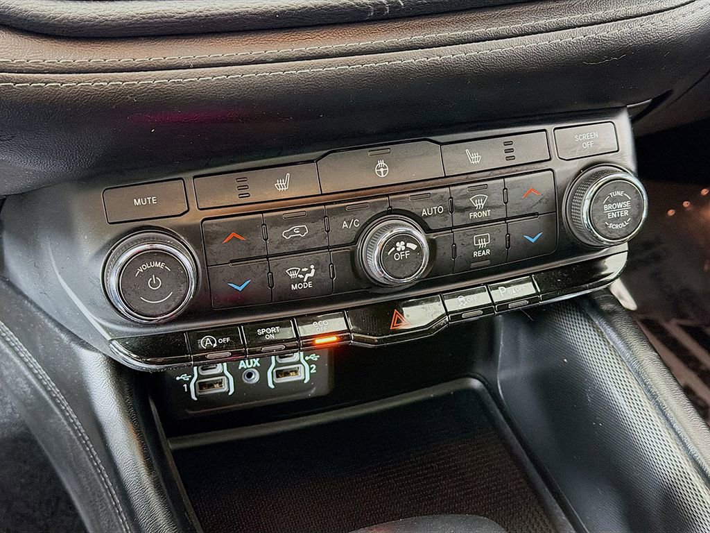 Used 2021 Dodge Durango GT image 39