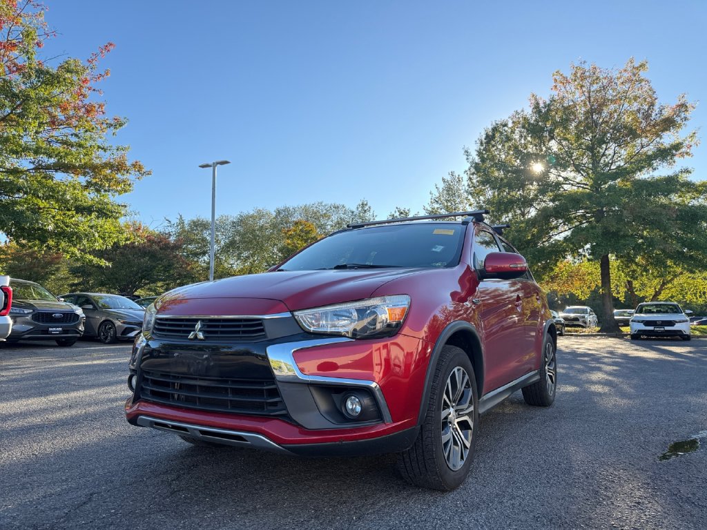 Used 2017 Mitsubishi Outlander Sport SEL FWD image 32