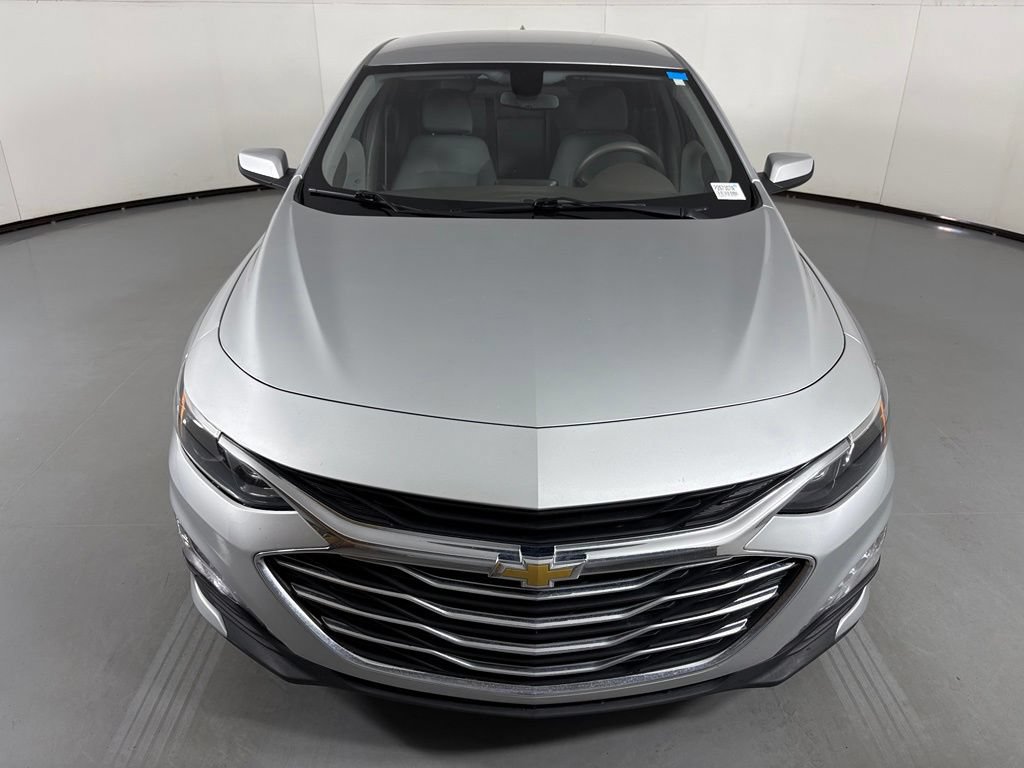 Used 2021 Chevrolet Malibu LT FWD image 4