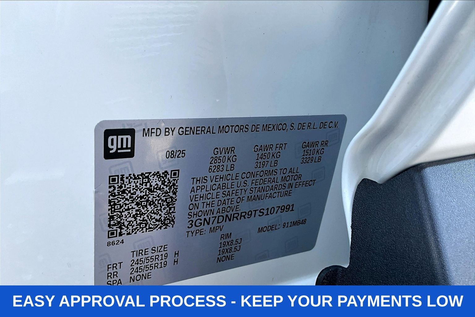 Used 2026 Chevrolet Equinox EV LT image 24