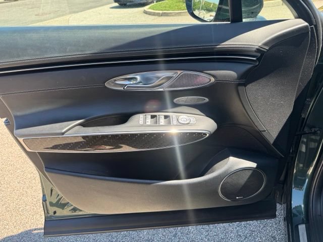 Used 2023 Genesis GV70 3.5T Sport w/ Sport Prestige Package AWD/4WD image 19