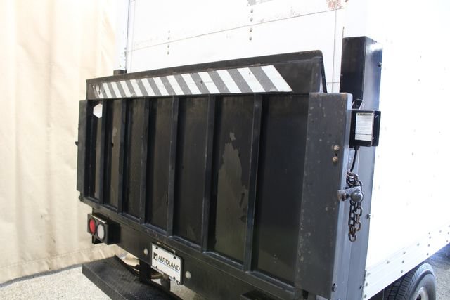Used 2007 Chevrolet Express 3500 RWD image 5
