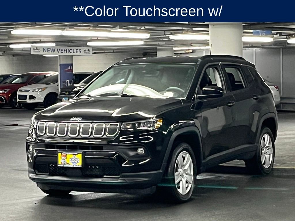 Used 2022 Jeep Compass Latitude image 4