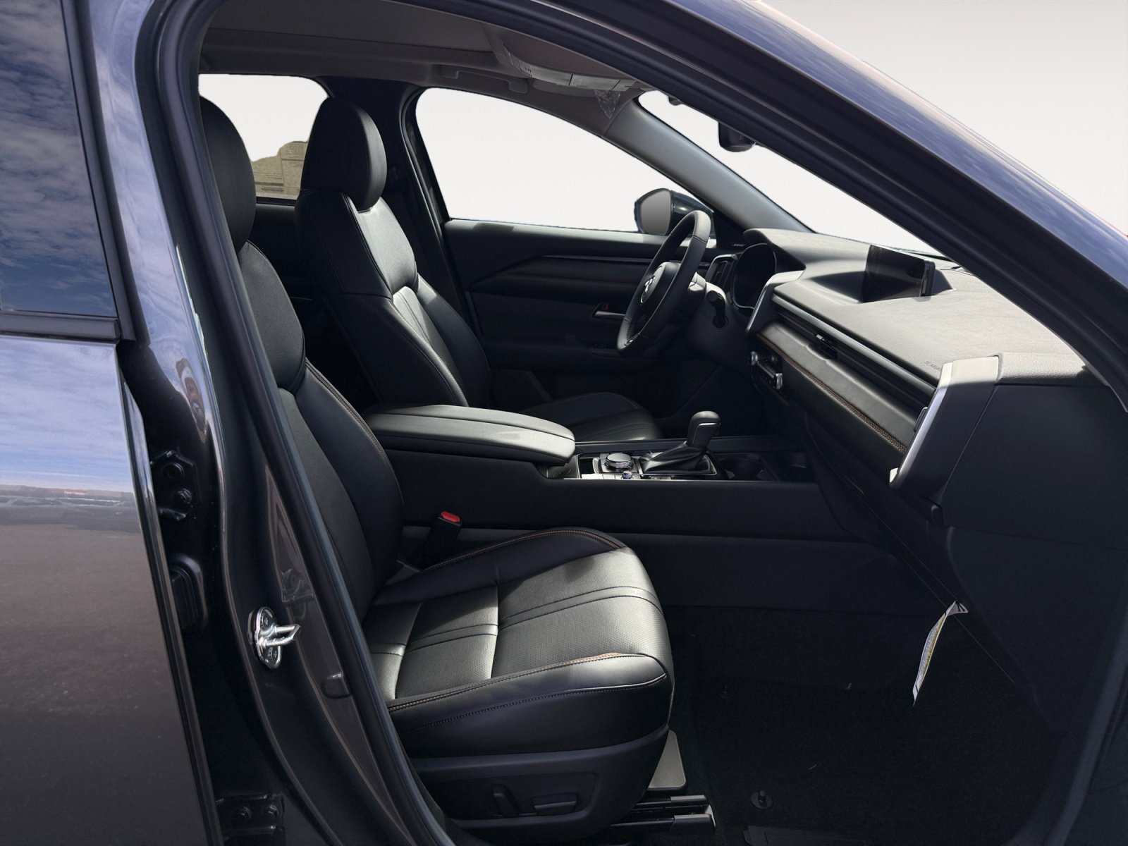 New 2026 MAZDA CX-50 AWD 2.5 Hybrid w/ Cargo Package image 19