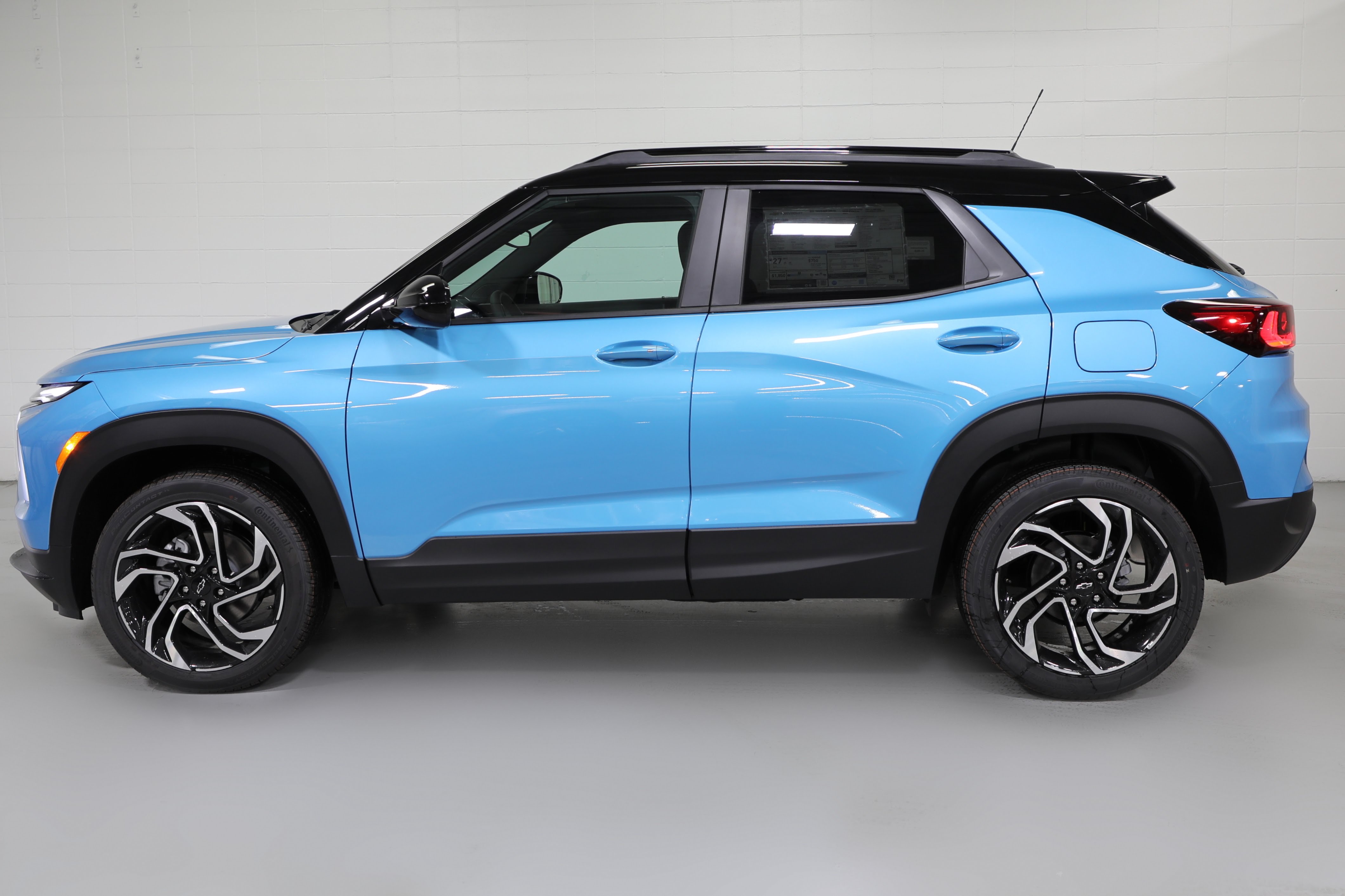 New 2026 Chevrolet TrailBlazer RS w/ Convenience Package AWD/4WD image 13