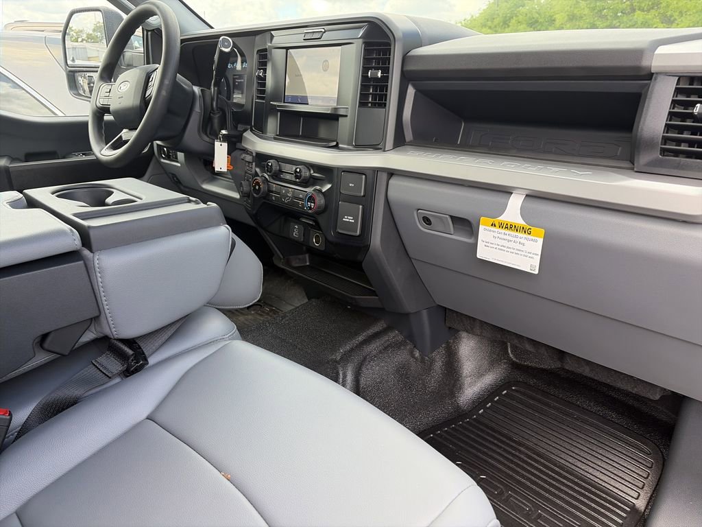 New 2025 Ford F250 XL w/ XL Driver Assist Package AWD/4WD image 33