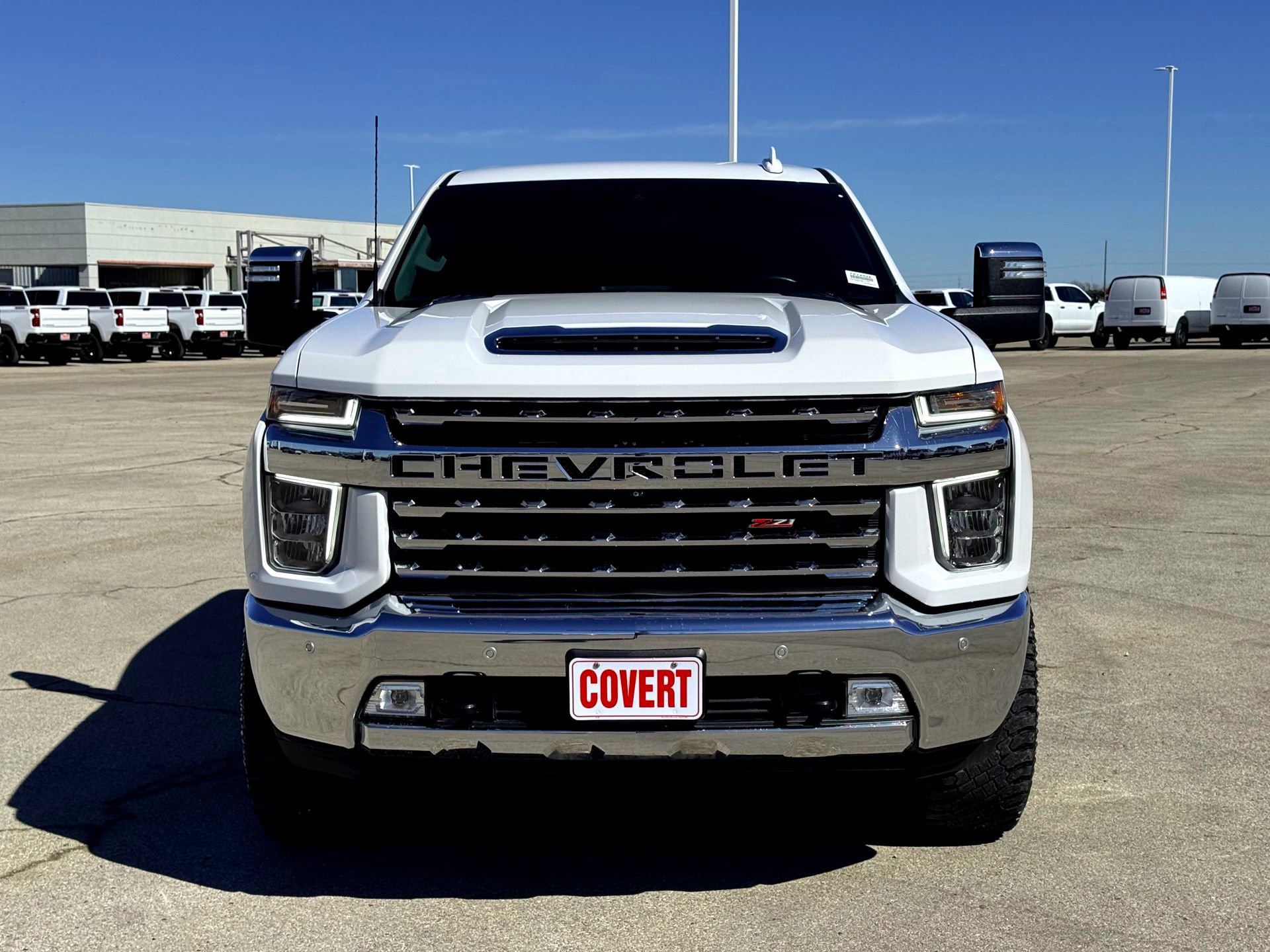 Used 2022 Chevrolet Silverado 2500 LTZ w/ LTZ Plus Package image 4
