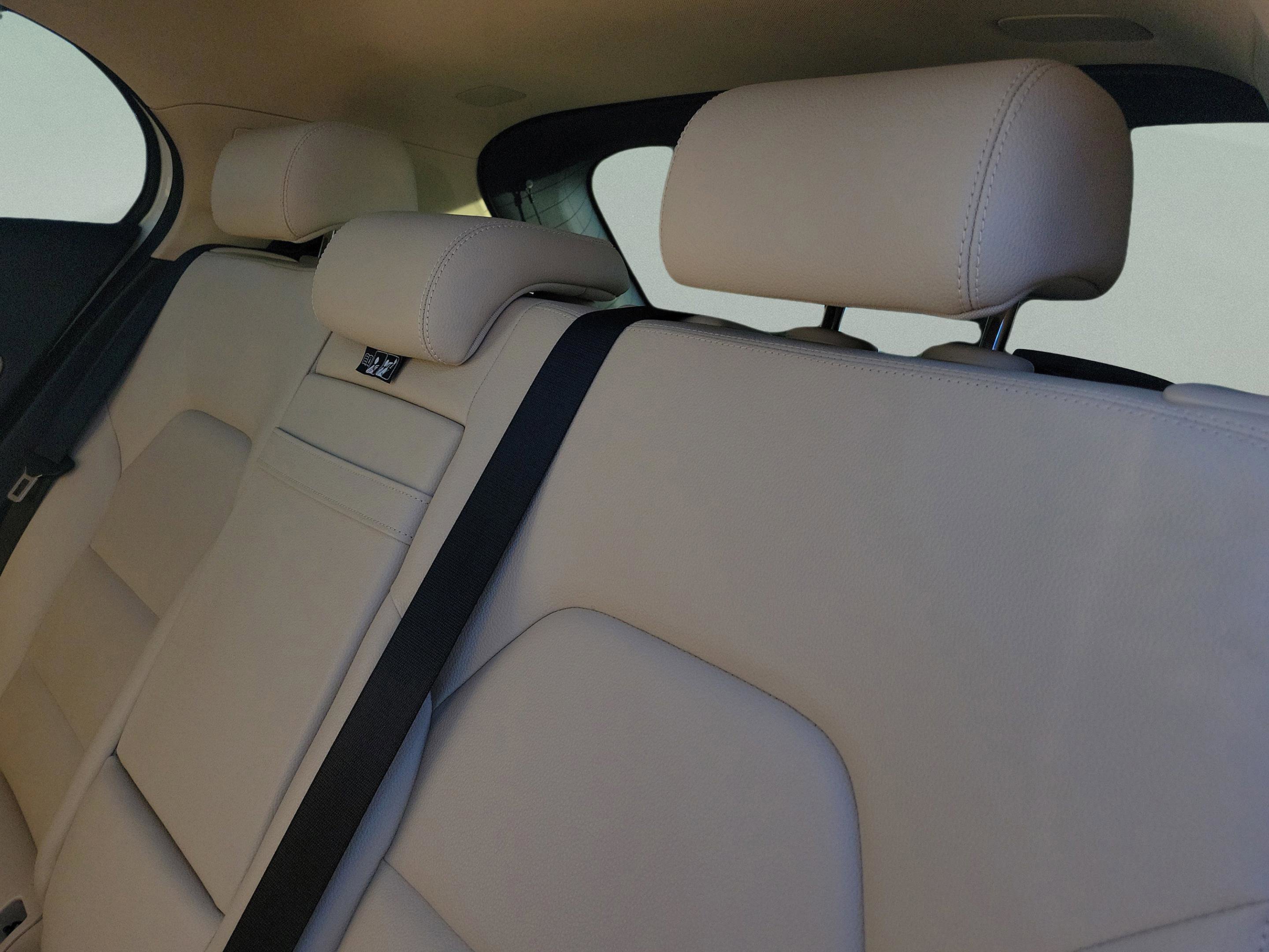 Certified 2018 Mercedes-Benz GLA 250 image 6