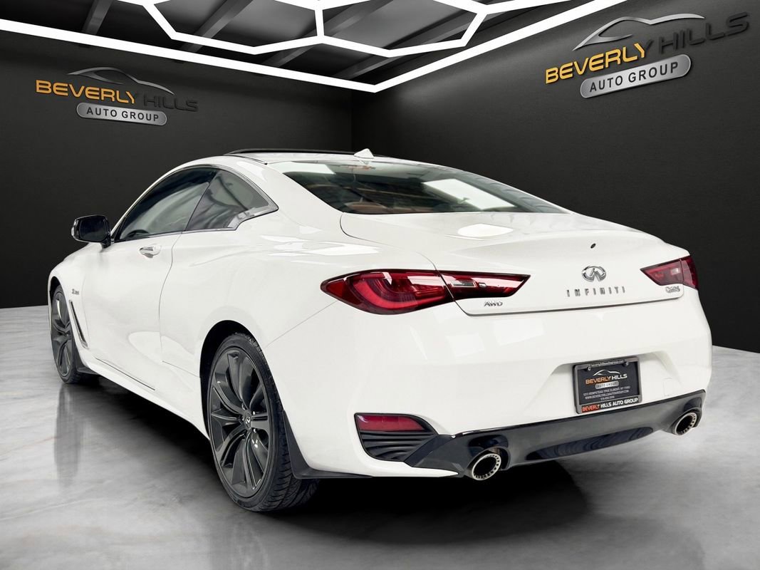 Used 2018 INFINITI Q60 Red Sport 400 w/ Sensory Package 3.0T Sport AWD/4WD image 3