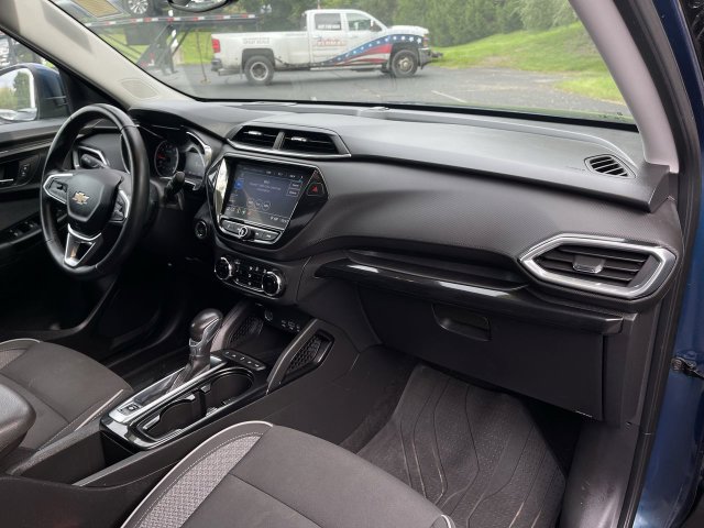 Used 2021 Chevrolet TrailBlazer LT AWD/4WD image 27