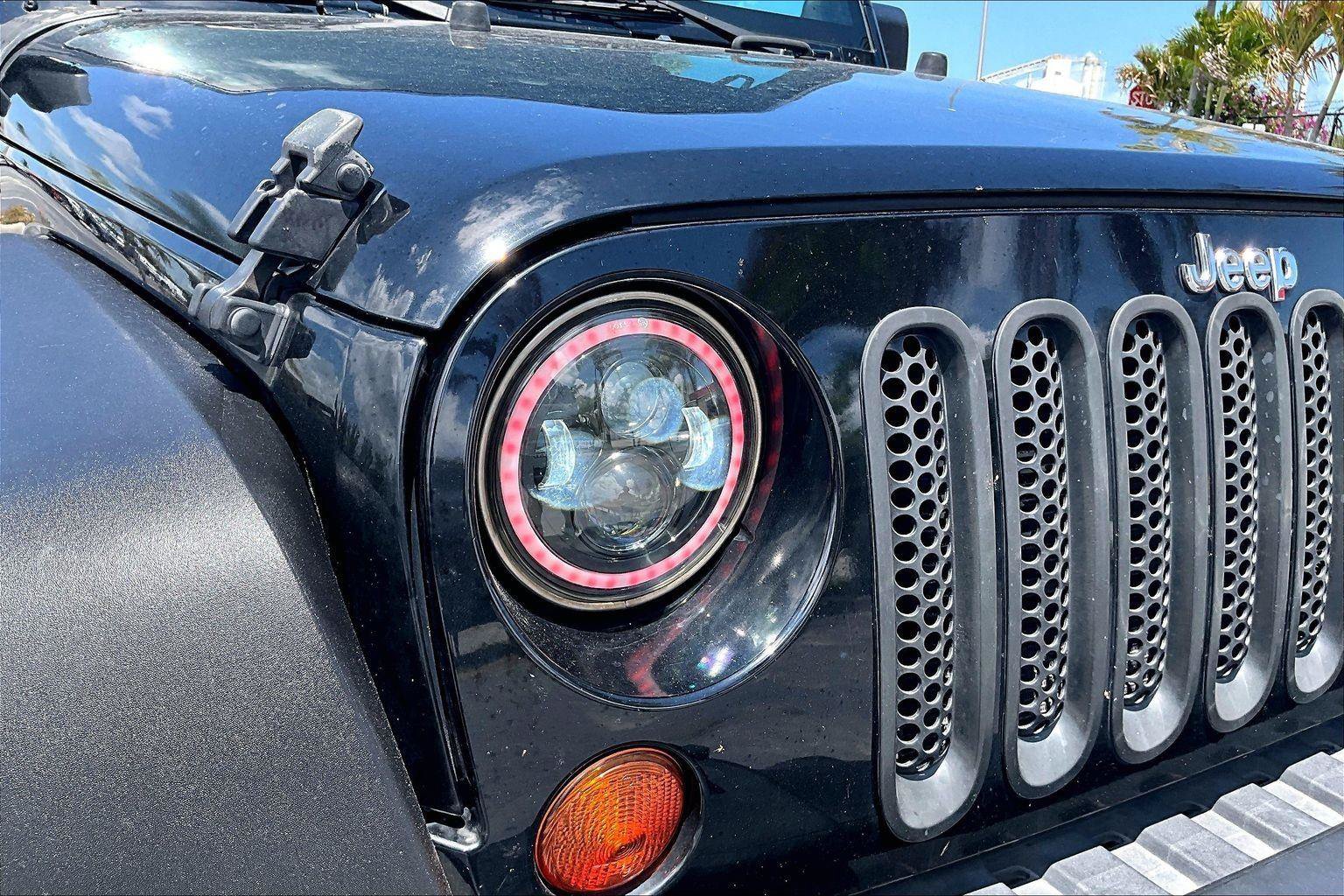 Used 2012 Jeep Wrangler Sport AWD/4WD image 33