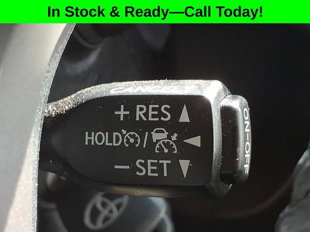 Used 2020 Toyota 4Runner SR5 image 29