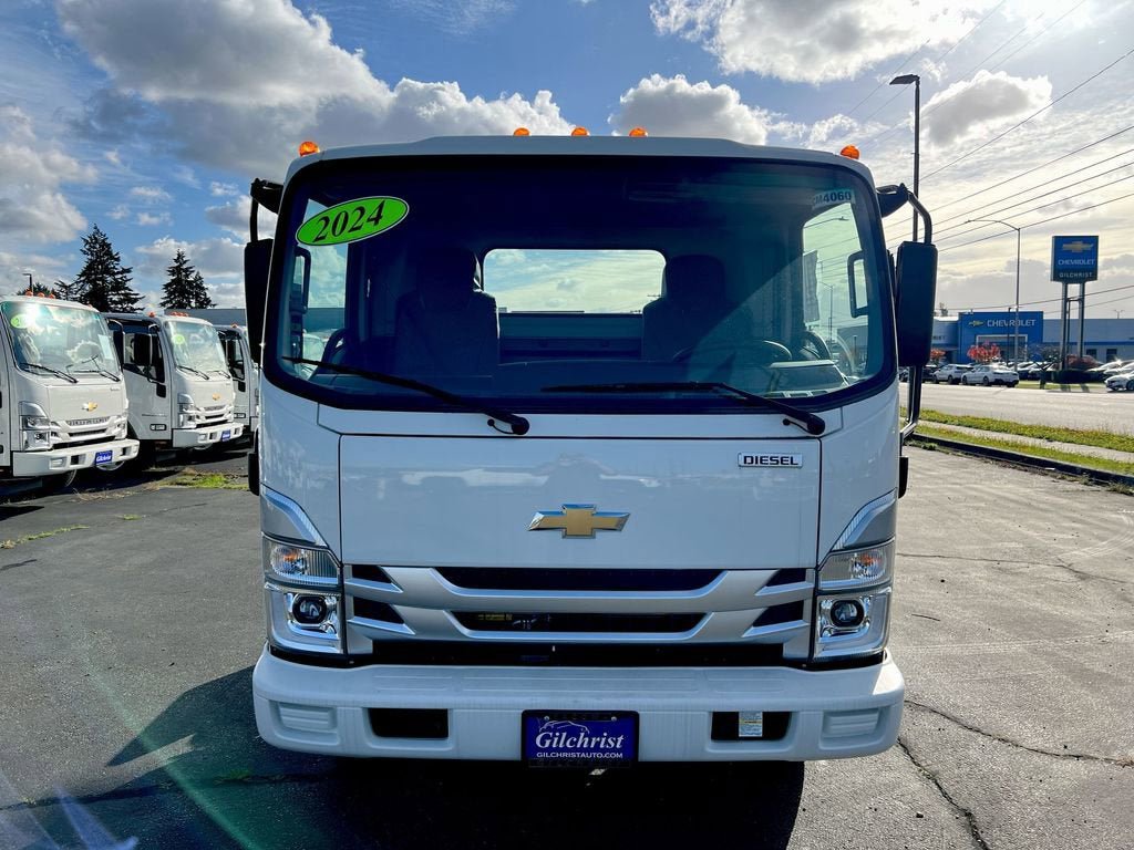 New 2024 Chevrolet Low Cab Forward 5500HD RWD image 23