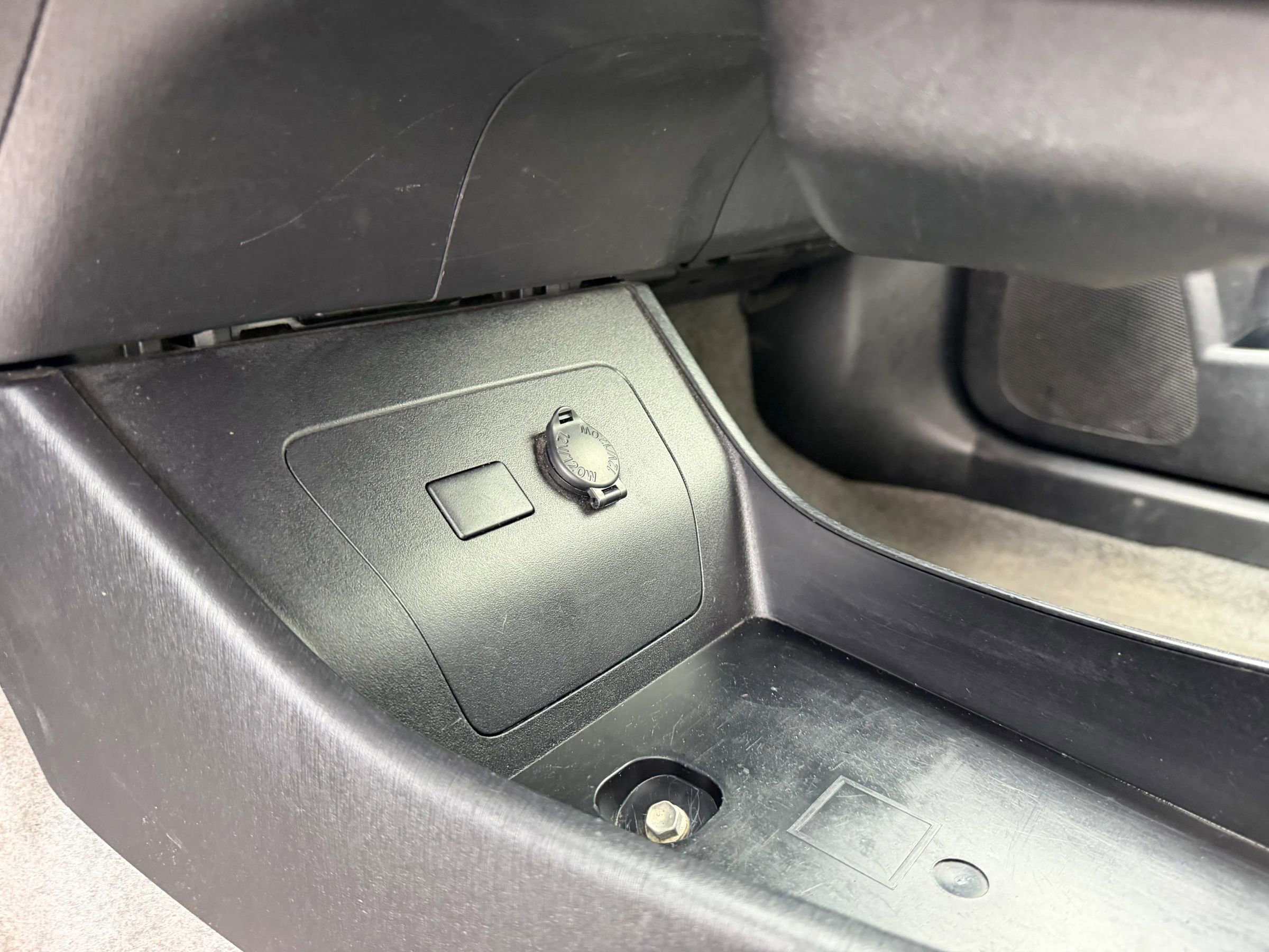 Used 2014 Toyota Prius Two image 18