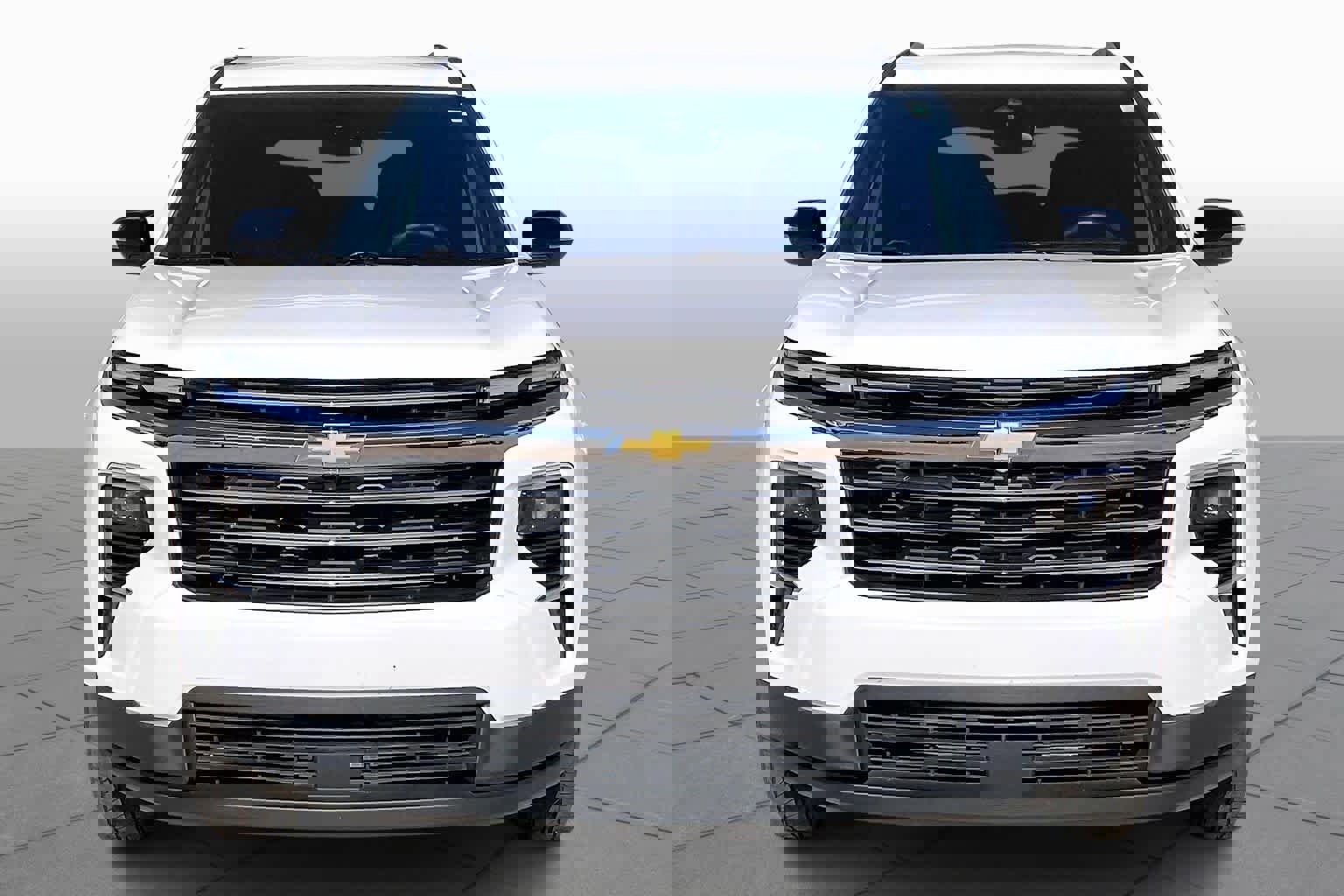 Certified 2025 Chevrolet Traverse LT image 4