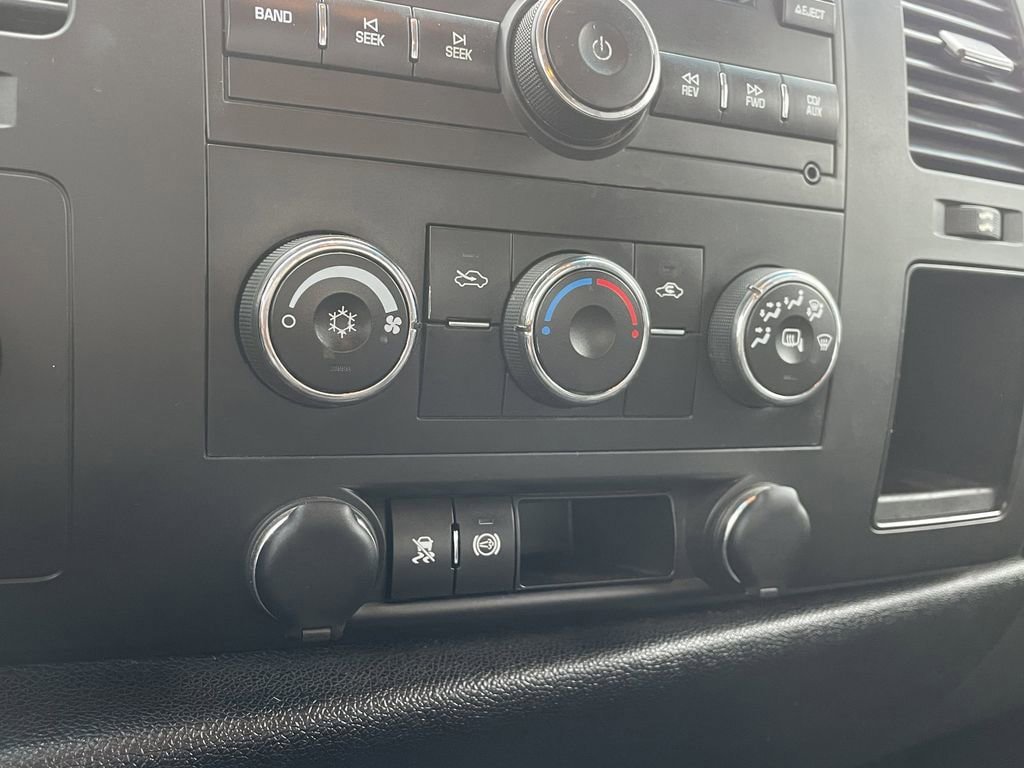 Used 2011 Chevrolet Silverado 3500 LT image 21