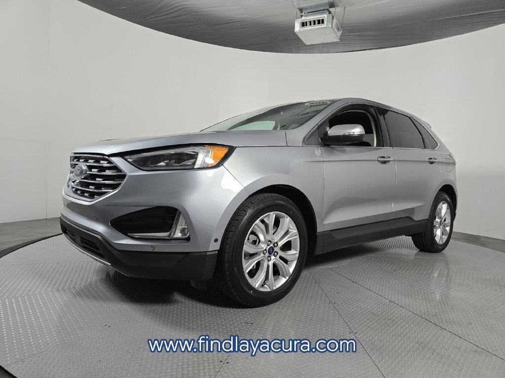 Used 2022 Ford Edge Titanium w/ Equipment Group 301A AWD/4WD image 2