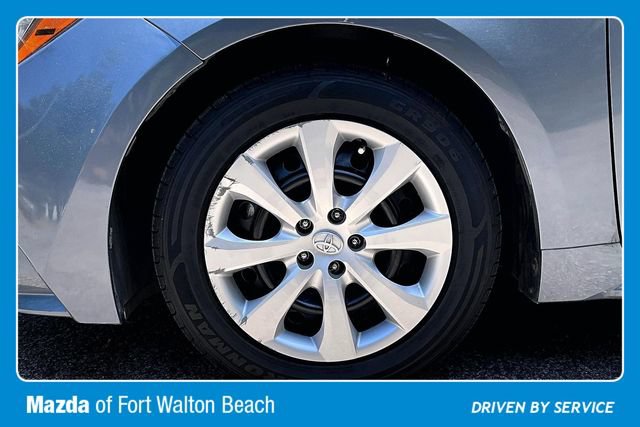 Used 2024 Toyota Corolla LE FWD image 35
