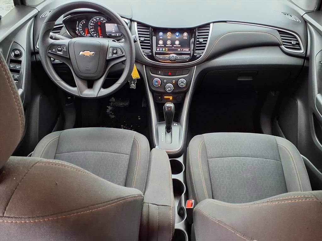 Used 2021 Chevrolet Trax LS w/ Tint and Cruise Package image 12