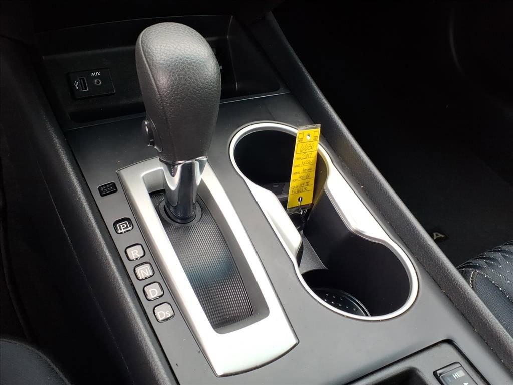 Used 2017 Nissan Altima 2.5 SV w/ Convenience Package image 8