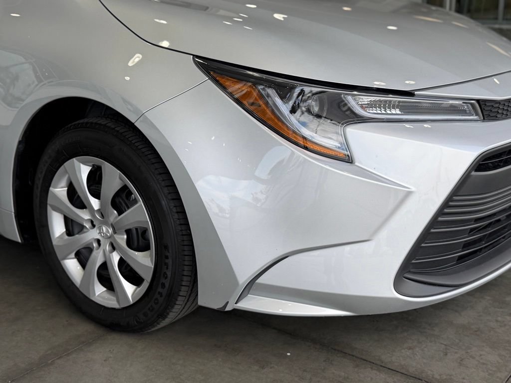 Certified 2026 Toyota Corolla LE FWD image 9