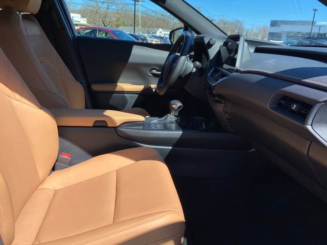 Certified 2024 Lexus UX 250h AWD w/ Premium Package image 26