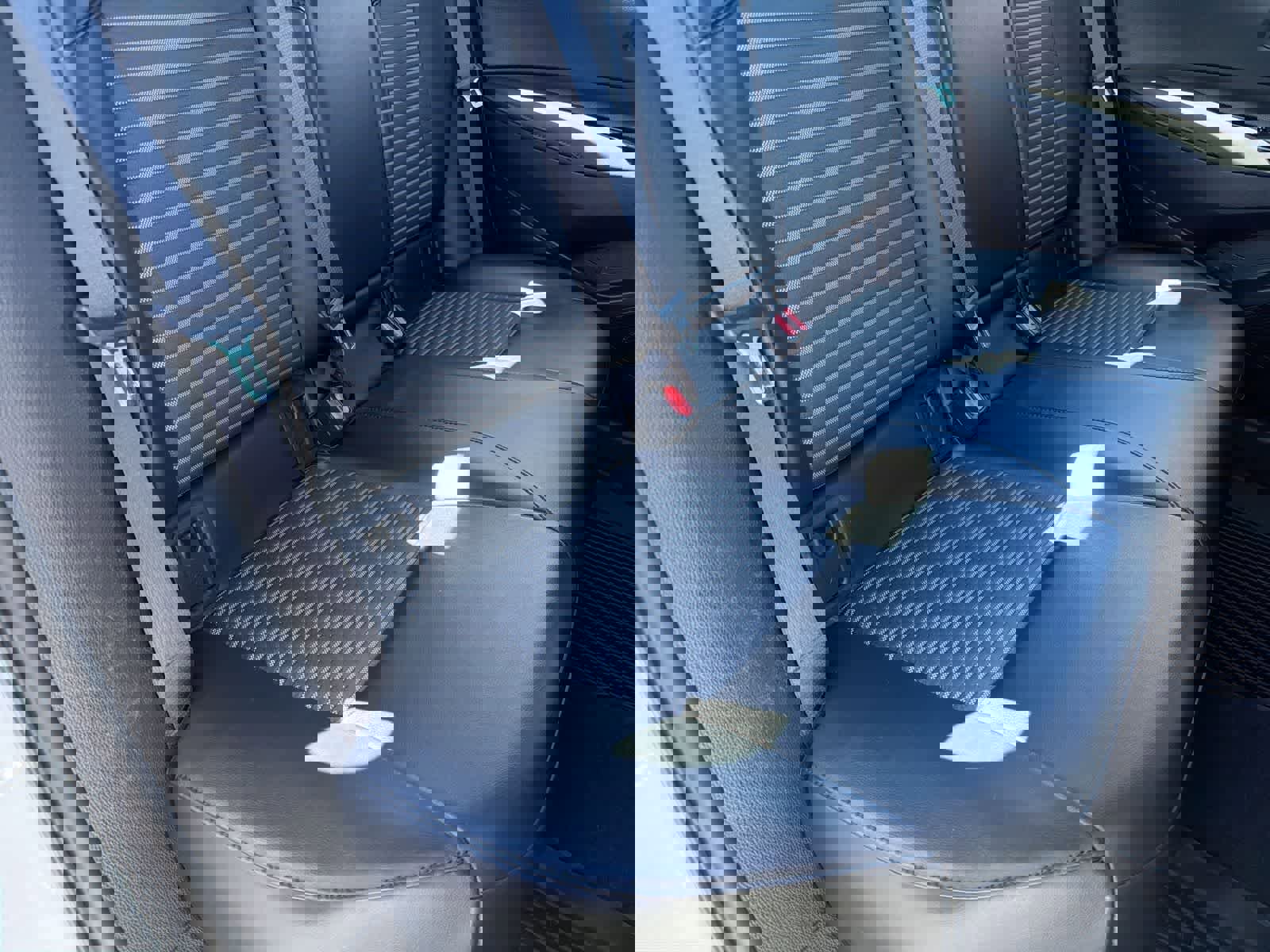 Used 2020 Toyota Corolla XSE image 22