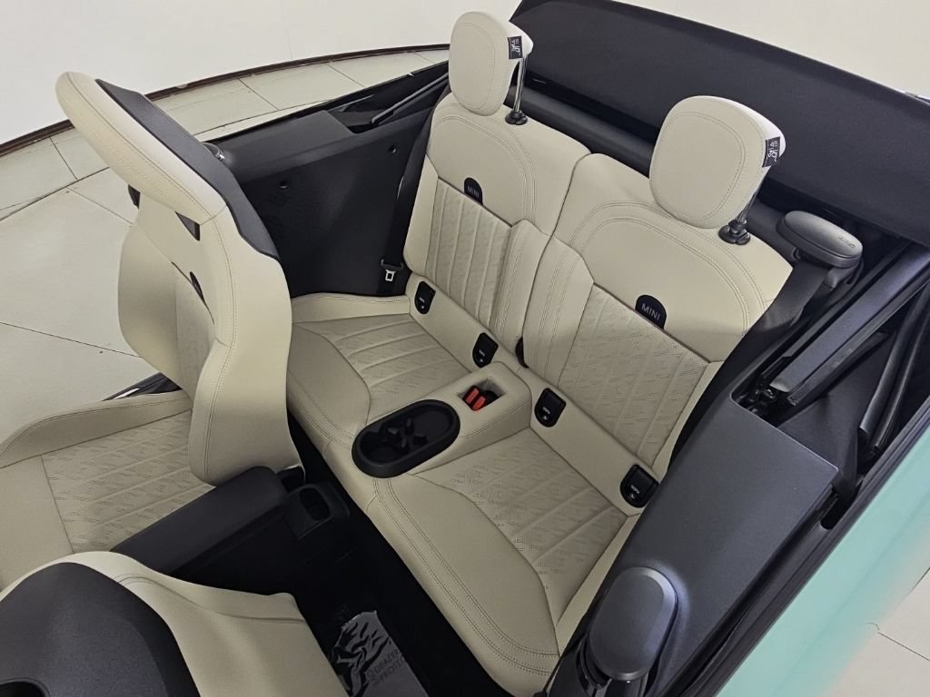 Used 2026 MINI Cooper S FWD image 24