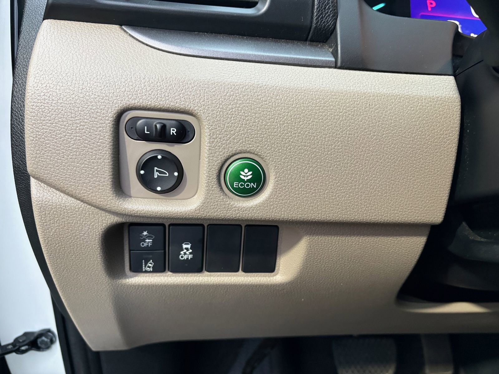 Used 2019 Honda Pilot LX image 39