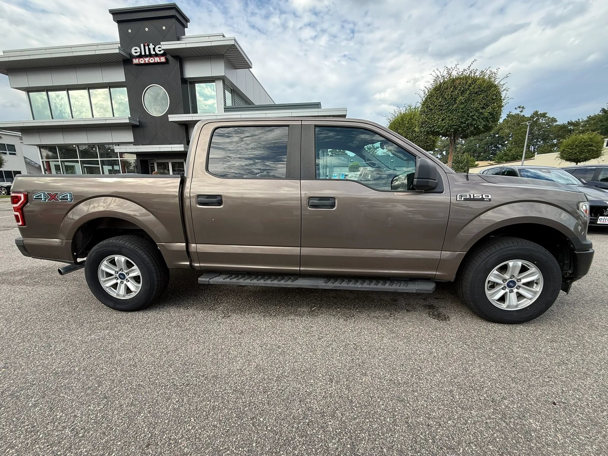 Used 2018 Ford F150 XL w/ Equipment Group 101A Mid AWD/4WD image 8