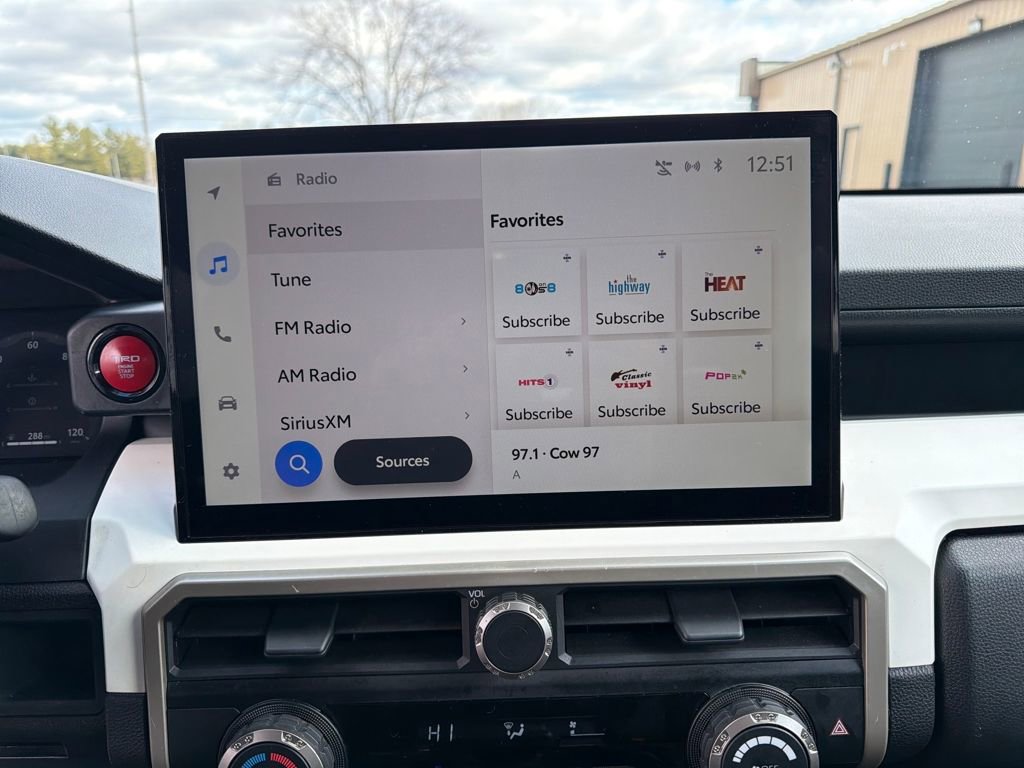 Used 2024 Toyota Tacoma TRD Off-Road image 29