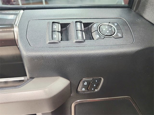 Used 2019 Ford F150 Raptor w/ Equipment Group 802A Luxury image 38