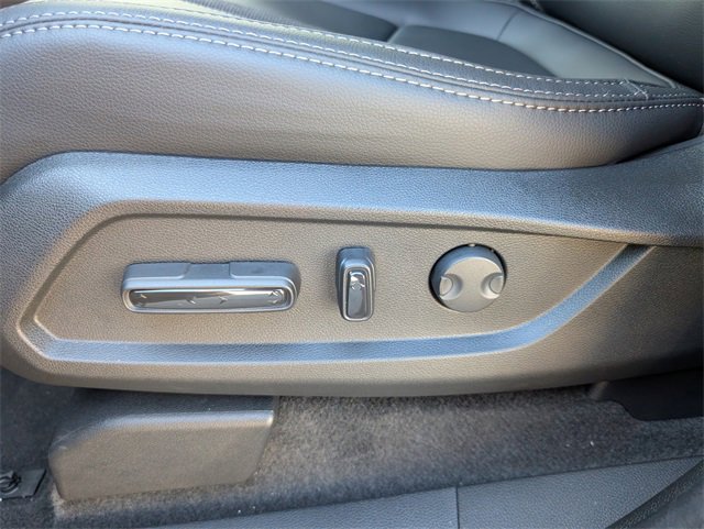 New 2025 Honda Pilot Touring image 16