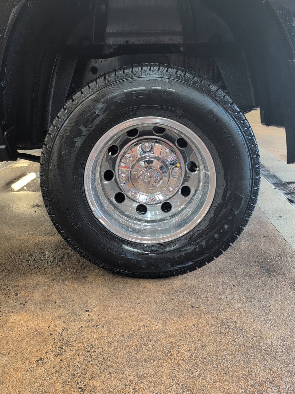 New 2026 RAM 3500 Laramie w/ Sport Appearance Package AWD/4WD image 14