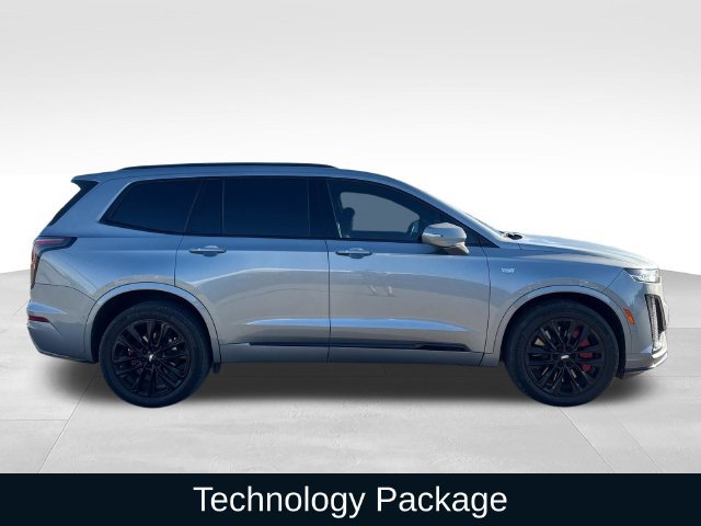 Used 2024 Cadillac XT6 Sport w/ LPO, Onyx Lite Package AWD/4WD image 9
