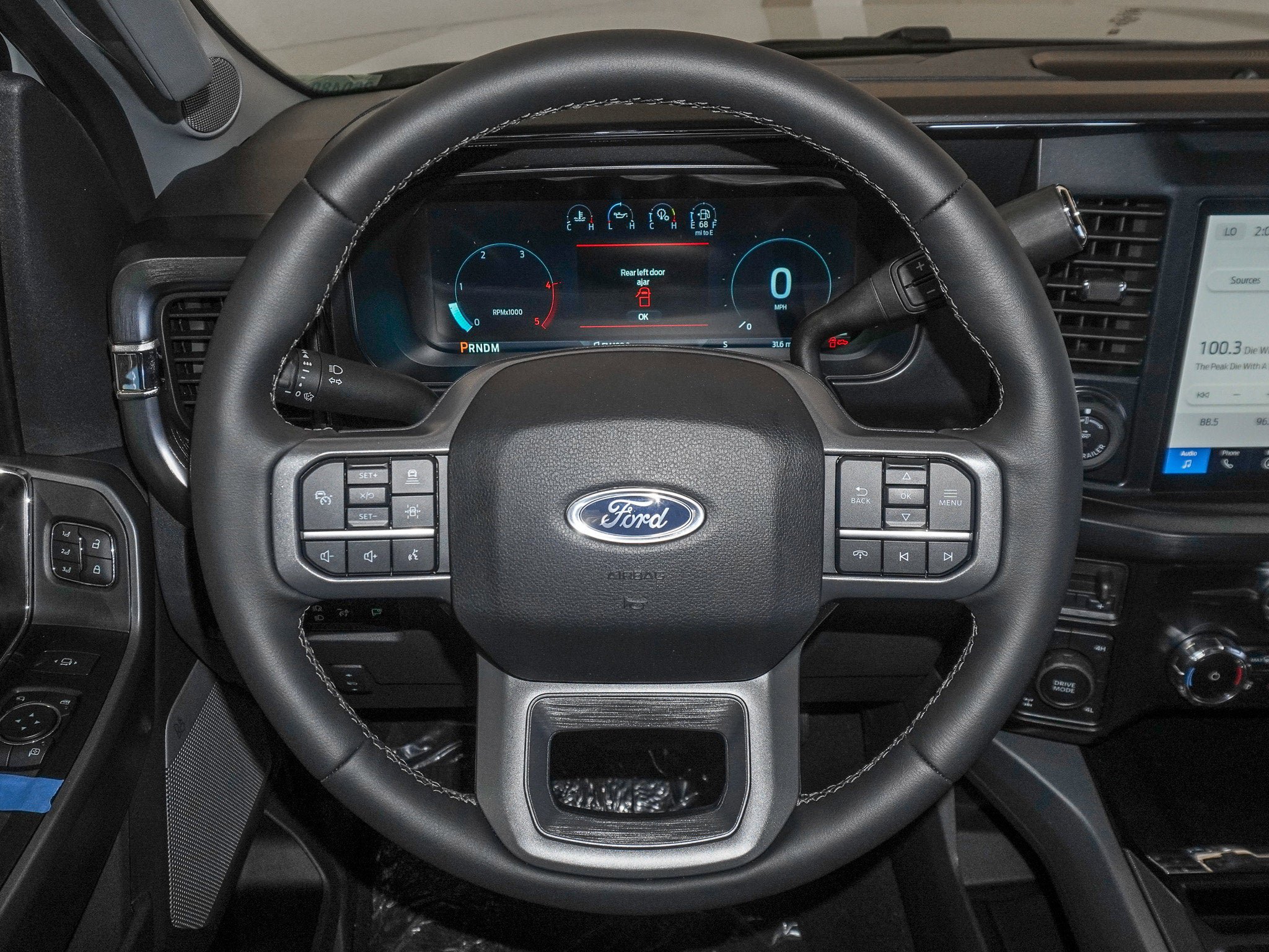New 2026 Ford F250 Lariat w/ Black Appearance Package AWD/4WD image 27