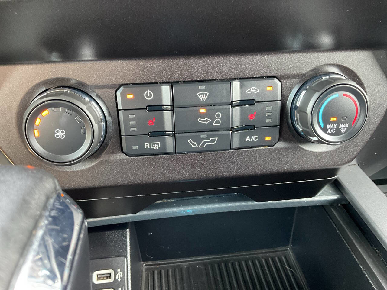 Used 2020 Ford F150 XLT w/ Equipment Group 302A Luxury image 35