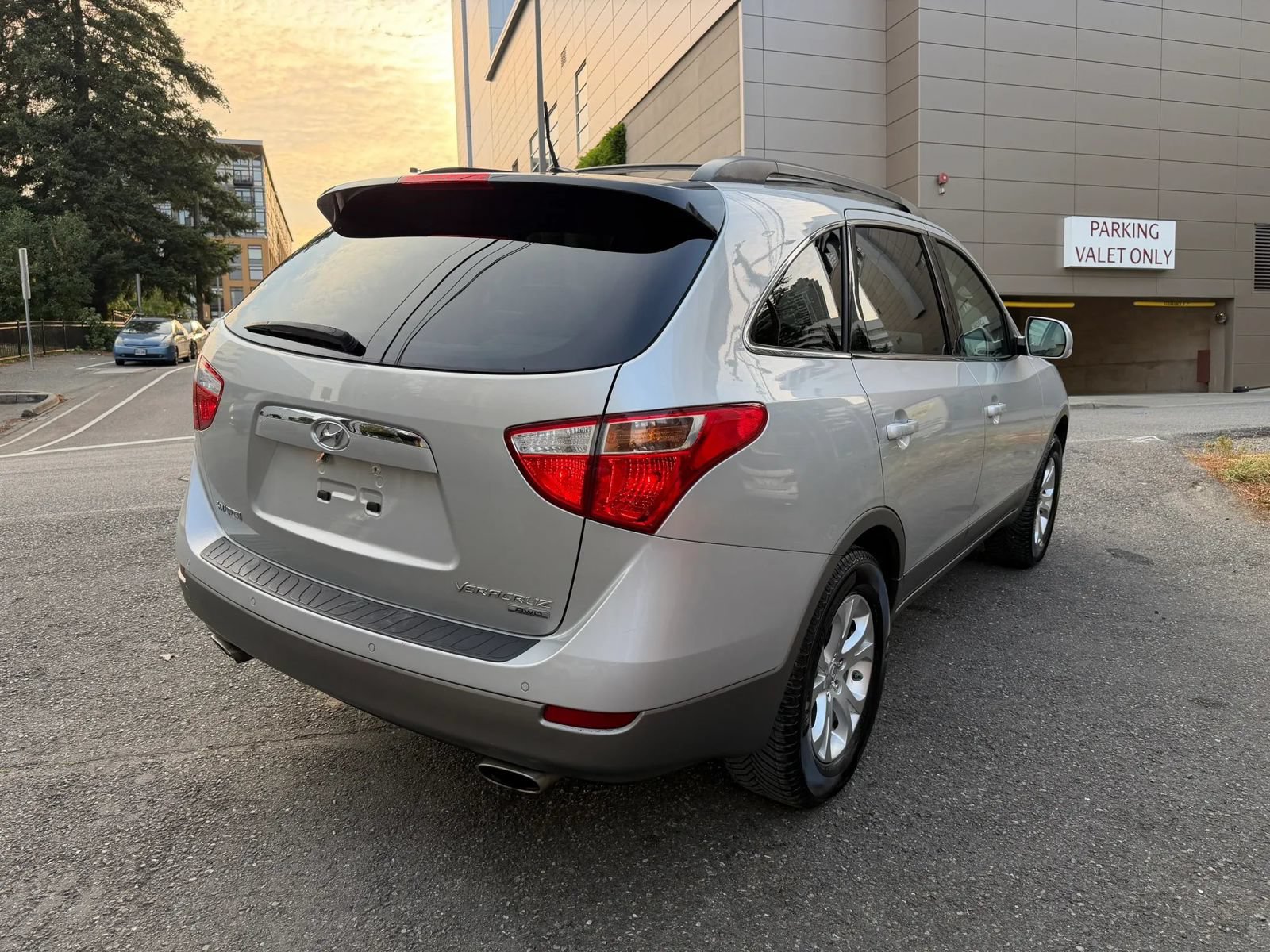 Used 2011 Hyundai Veracruz GLS AWD/4WD image 8