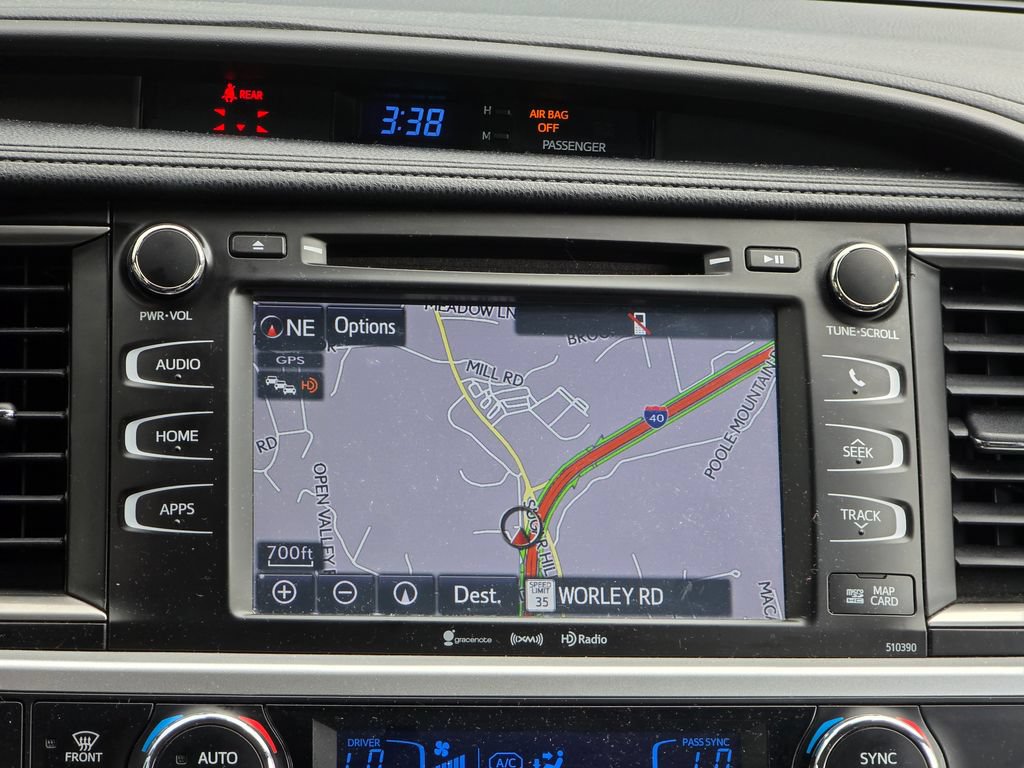 Used 2019 Toyota Highlander SE AWD/4WD image 8