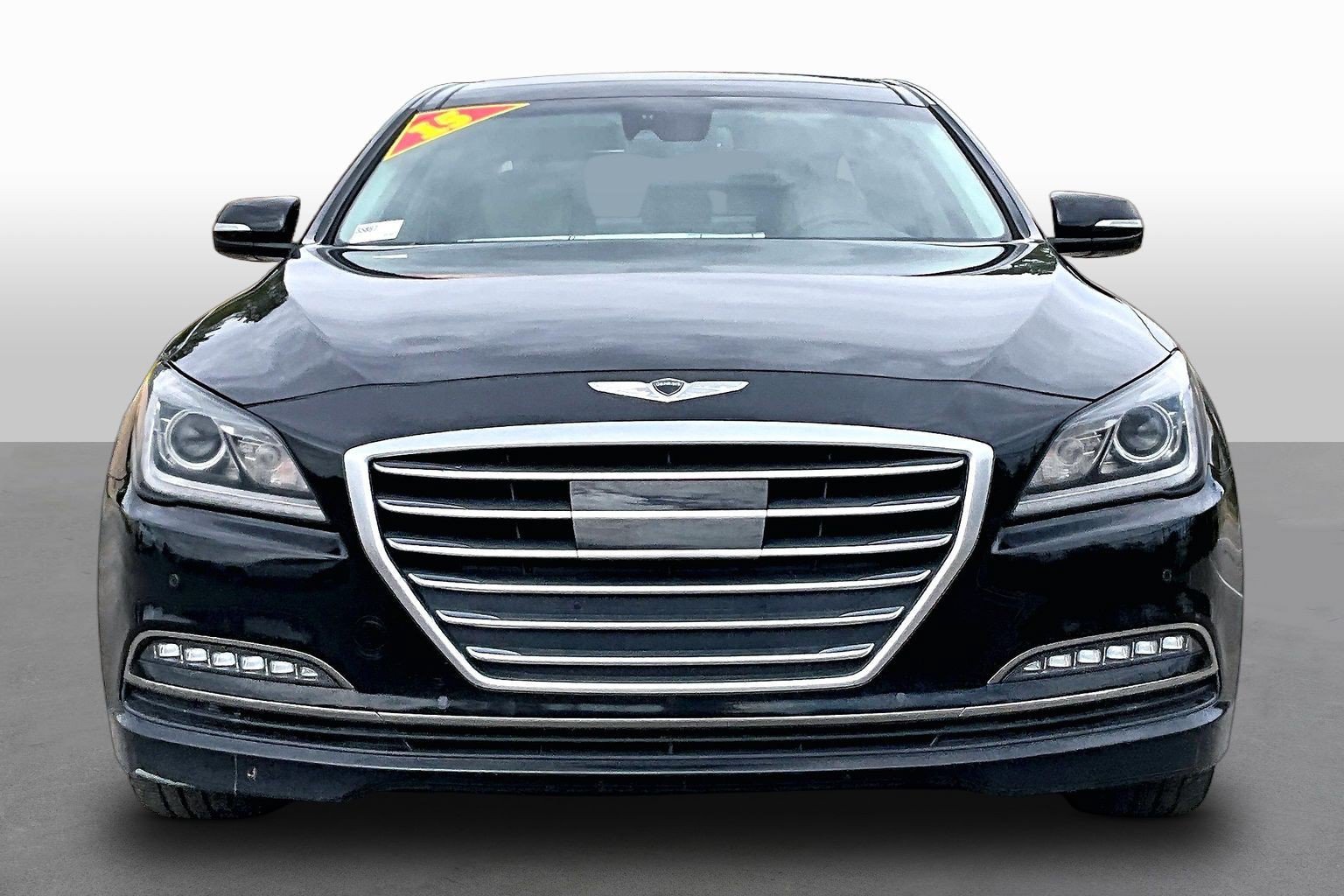 Used 2015 Hyundai Genesis 5.0 w/ Option Group 05 RWD image 3