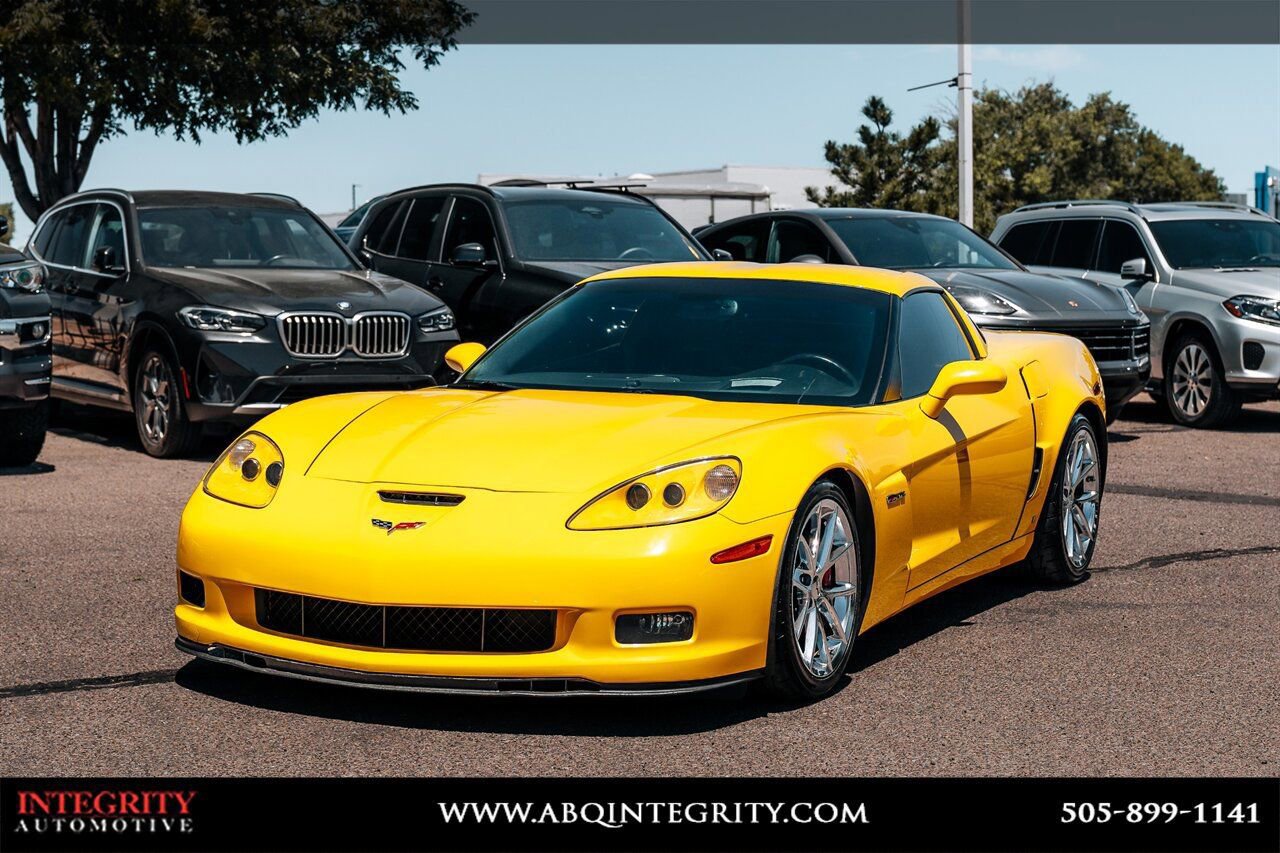 Used 2009 Chevrolet Corvette Z06 w/ Preferred Equipment Group RWD image 3