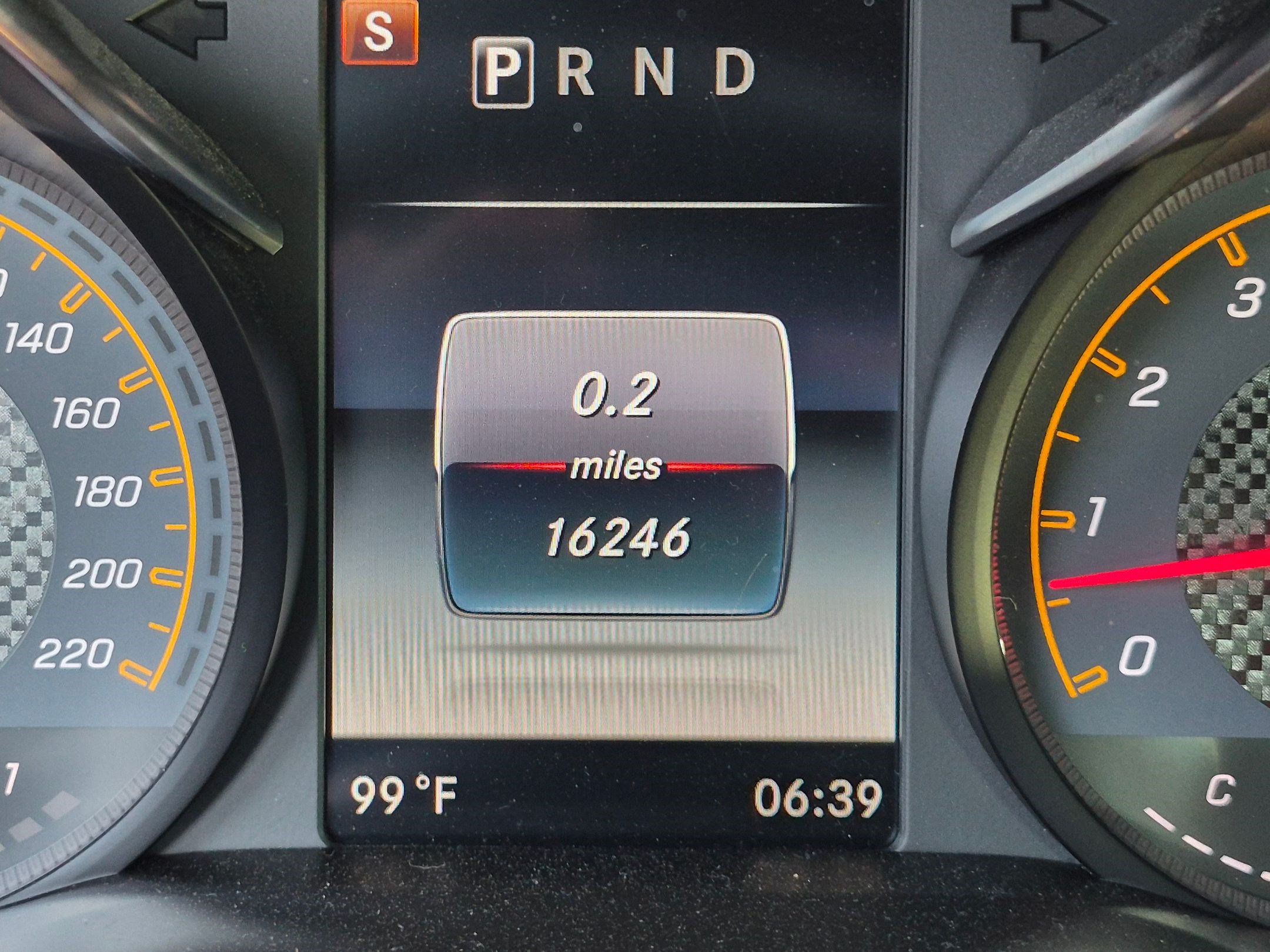 Used 2018 Mercedes-Benz AMG GT S image 18