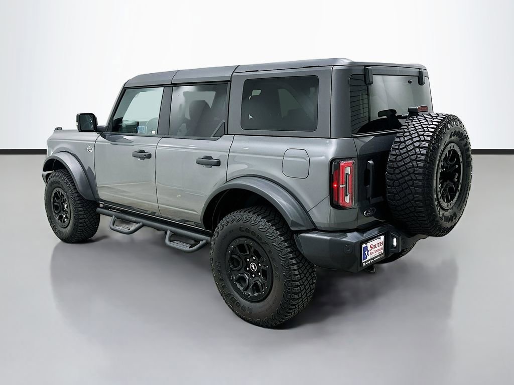 Used 2023 Ford Bronco Wildtrak image 5