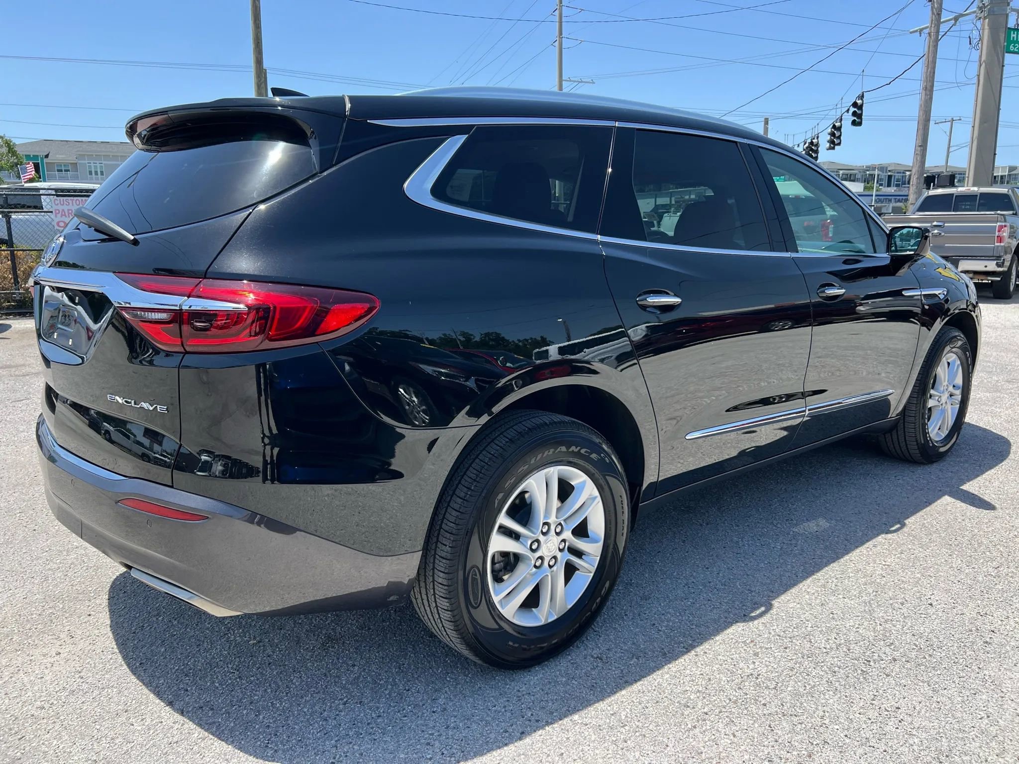 Used 2019 Buick Enclave Essence w/ Trailering Package, 5000 lbs. image 5